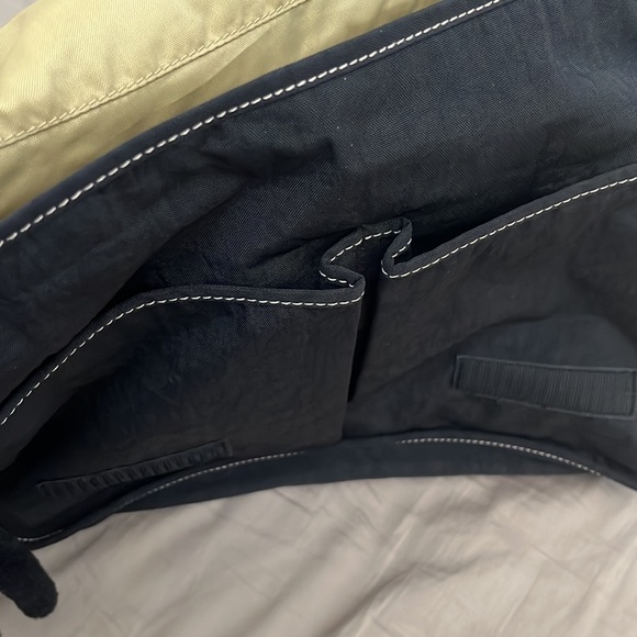 Authentic Vintage Kipling Messenger Bag in Black - Picture 5 of 11